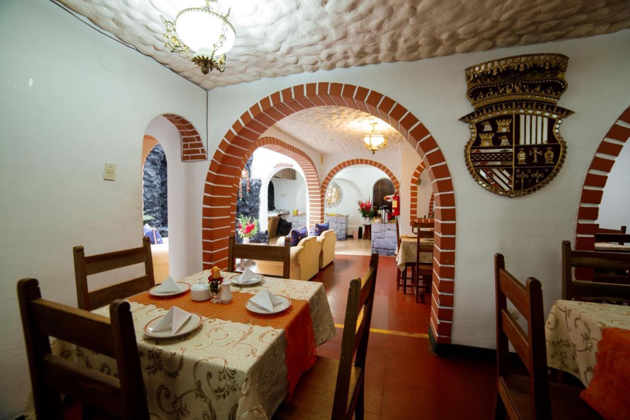 Carlos V Hotel Куско Екстериор снимка